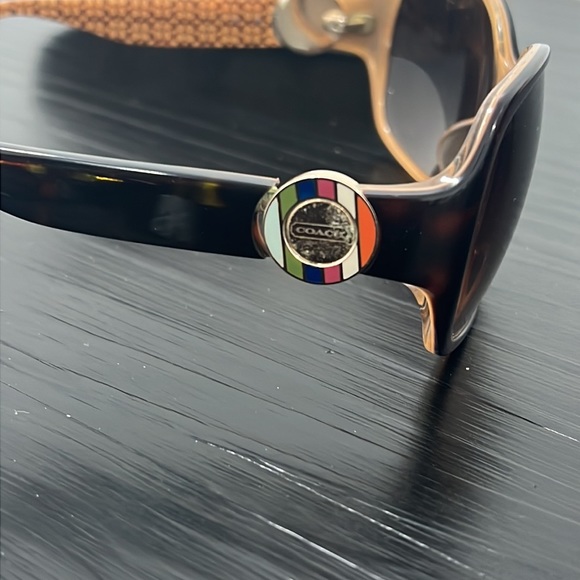 Coach Sunglasses with Case and Switchable Side Pieces - Picture 6 of 9